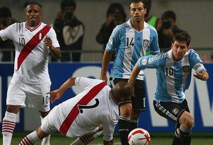 ميسي: المباراة أمام البيرو طغى عليها الصراع